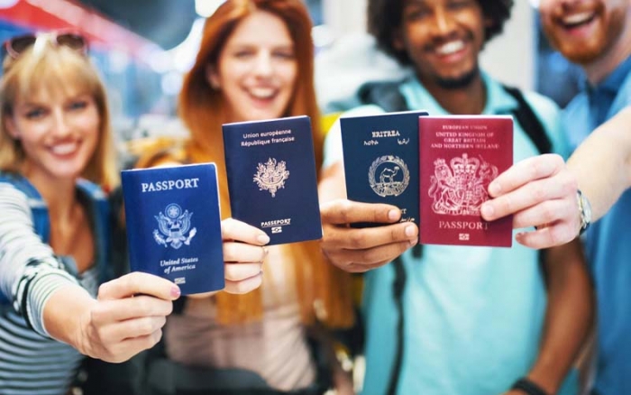 L&#039;origine des quatre couleurs standards de passeports existant dans le monde