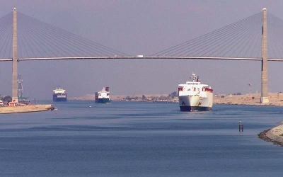 Record de trafic et de recettes pour le Canal de Suez